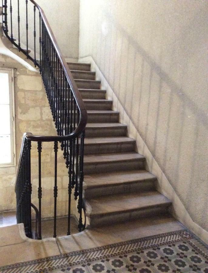Appartement T1 Hyper Centre Place De La Victoire Bordeaux Bagian luar foto