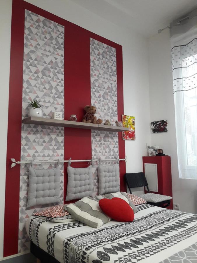 Appartement T1 Hyper Centre Place De La Victoire Bordeaux Bagian luar foto